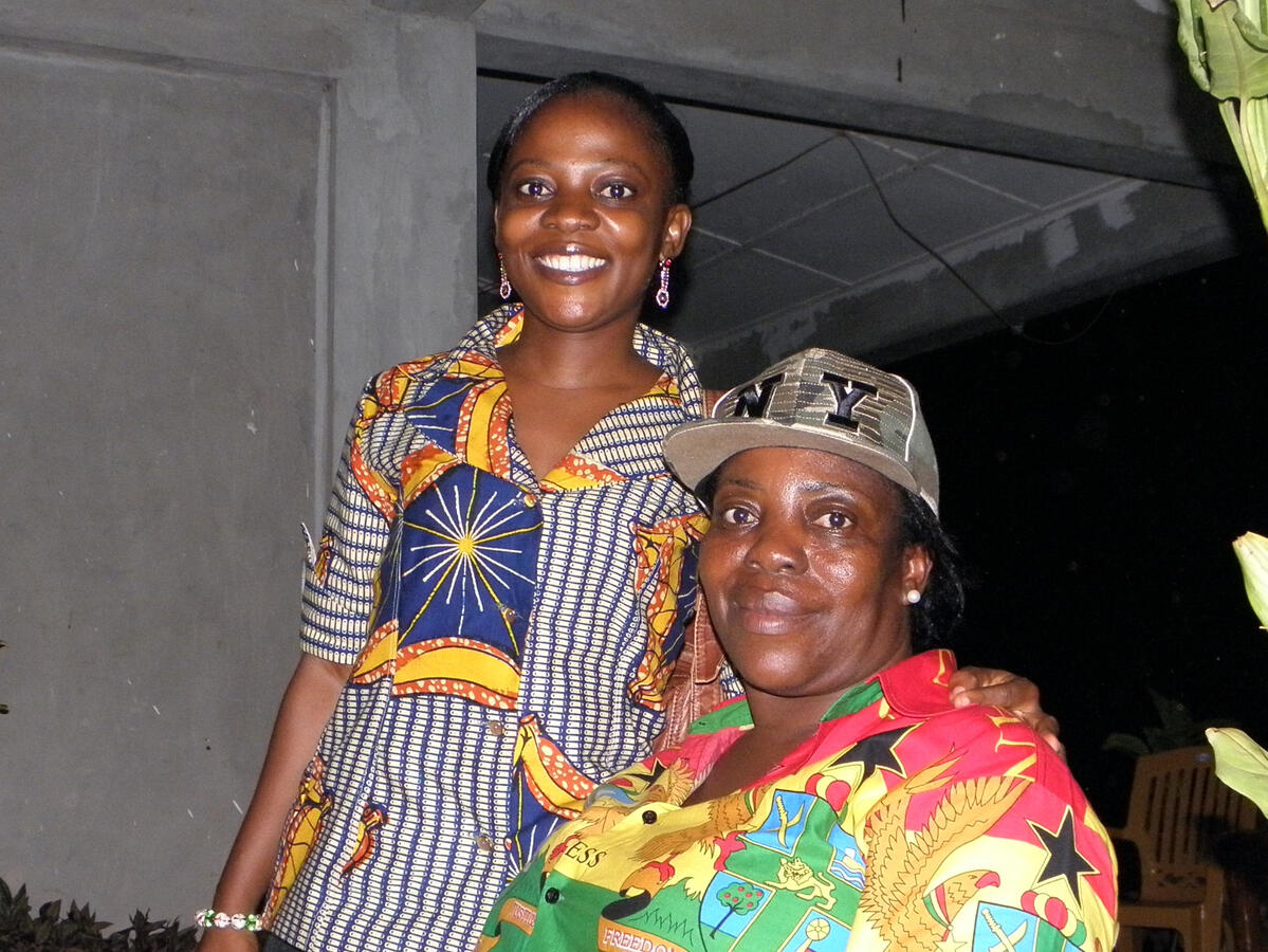 Mama Joyce en dochter Barbara